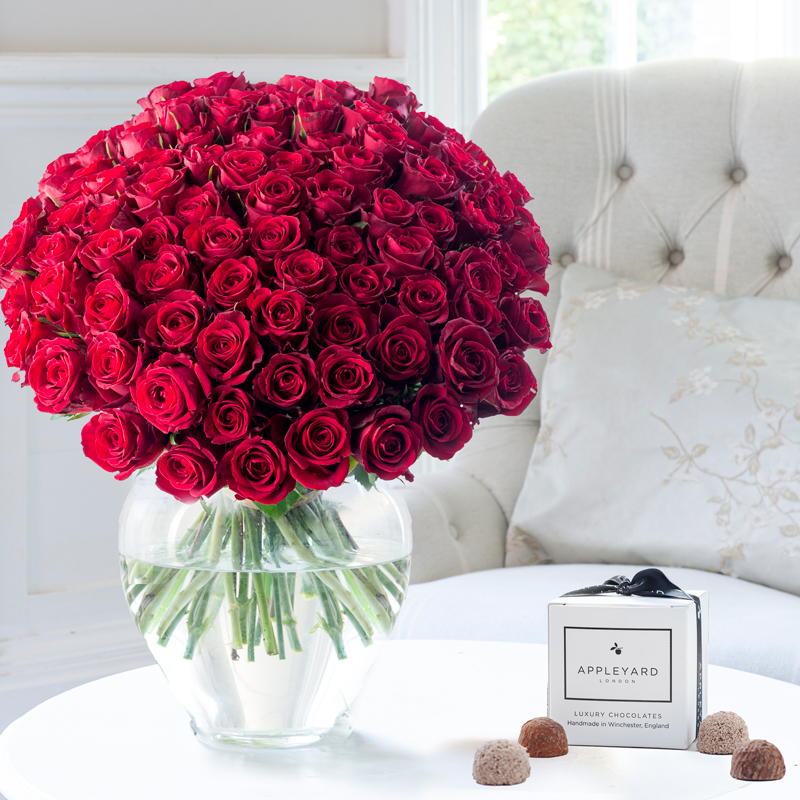 100 Luxury Red Roses & 6 Mixed Truffles