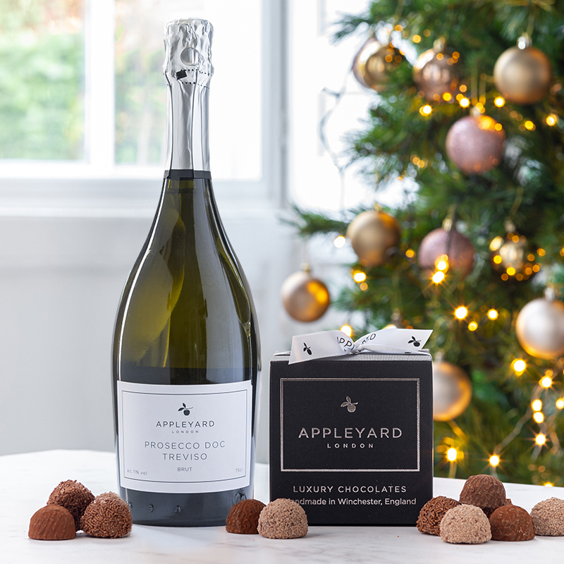 Appleyard Prosseco (75cl), 12 Handmade Chocolate Truffles & Occasion Card