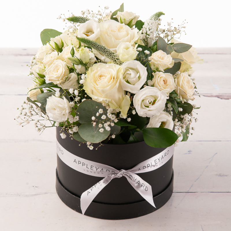 White Roses & Lisianthus Hatbox | Designed by Luxury Florist | Hatbox Flowers | Cherish hatbox | Next Day Flower Delivery UK Appleyard London