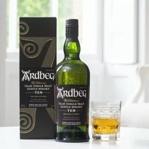 Ardbeg 10 Year Old Single Malt Whisky with Giftbox