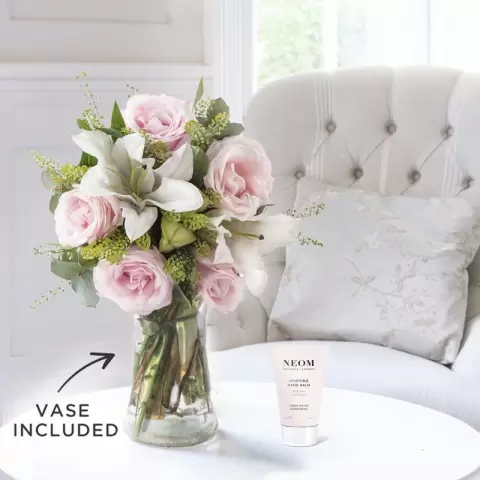Simply Pink Rose & Lily & NEOM handbalm gift set