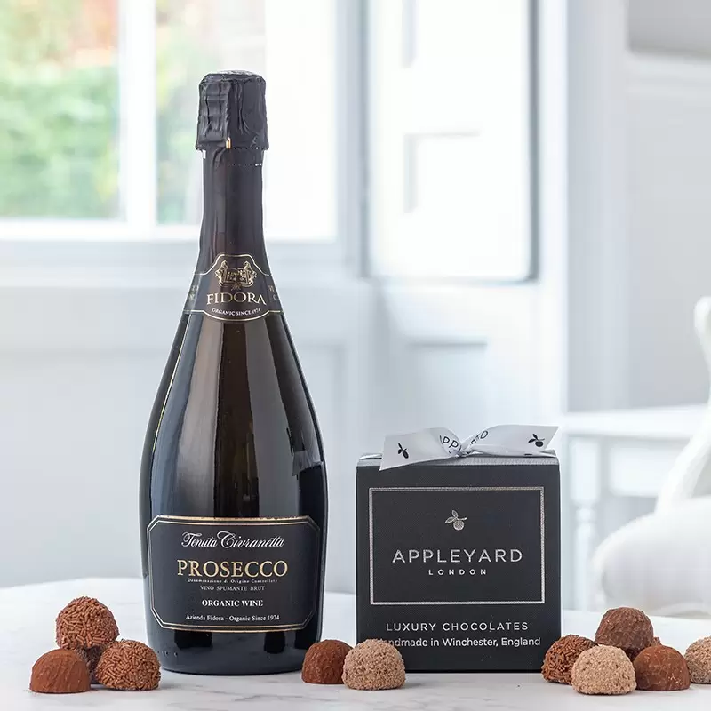 Prosecco Fidora, Organic and 12 handmade Chocolate Truffles