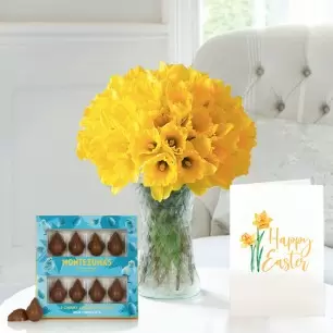 100 Daffodils, Milk Chocolate Chicks and Easter Card