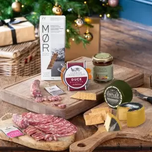 Charcuterie, Cheese and Chutney Hamper 