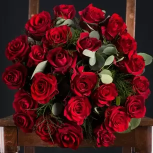 12-24 Opulent Red Roses