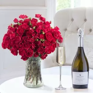 50 Red Roses & Prosecco