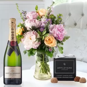 Scents of Summer, Moet & Chandon (75cl) & 12 Mixed Truffles
