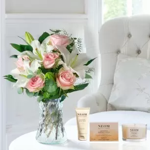 Simply Pink Rose & Lily & Neom Candle & Handbalm
