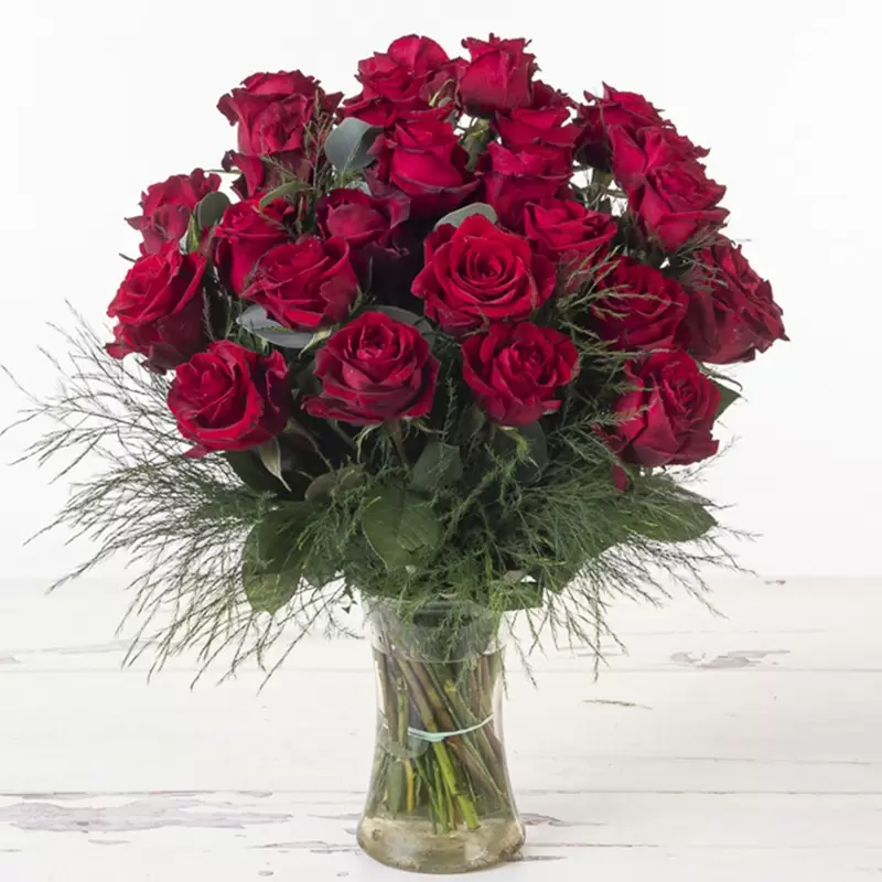 12-24 Large Headed Red Roses