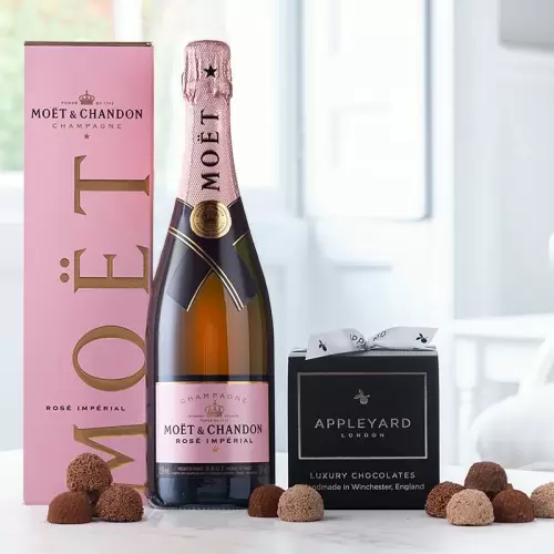 Tasting box Champagne - Moët & Chandon (6 bottles of 75 cl.) -  PremiumBottles