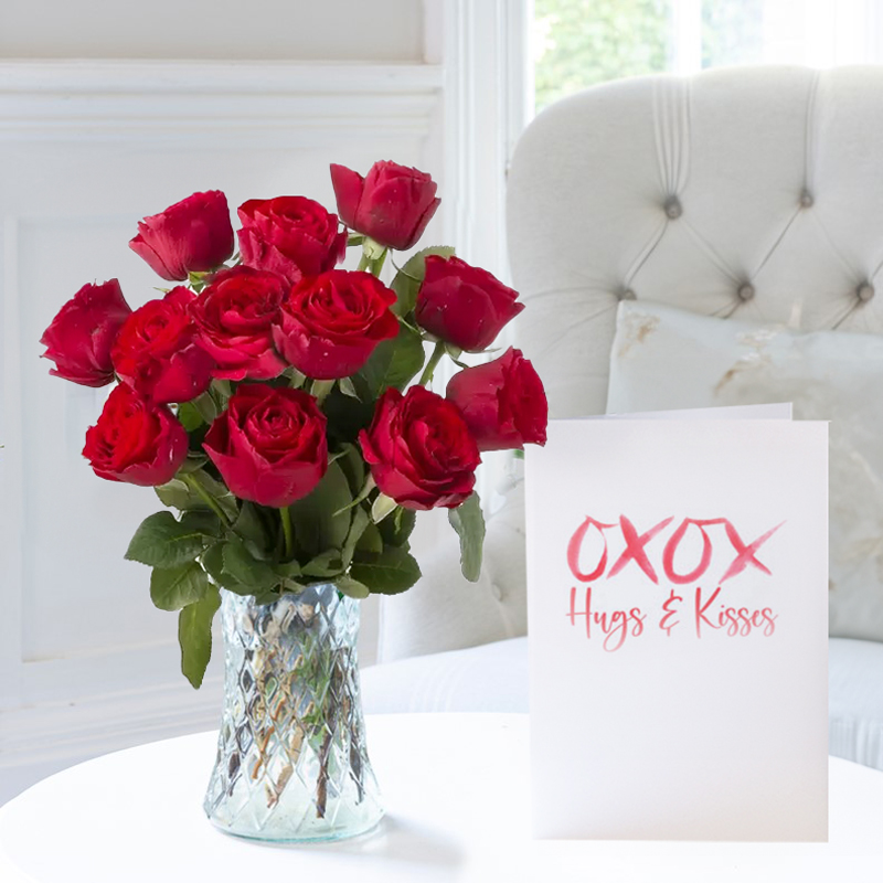 Letterbox 12 Red Roses & Romance Gift Card image