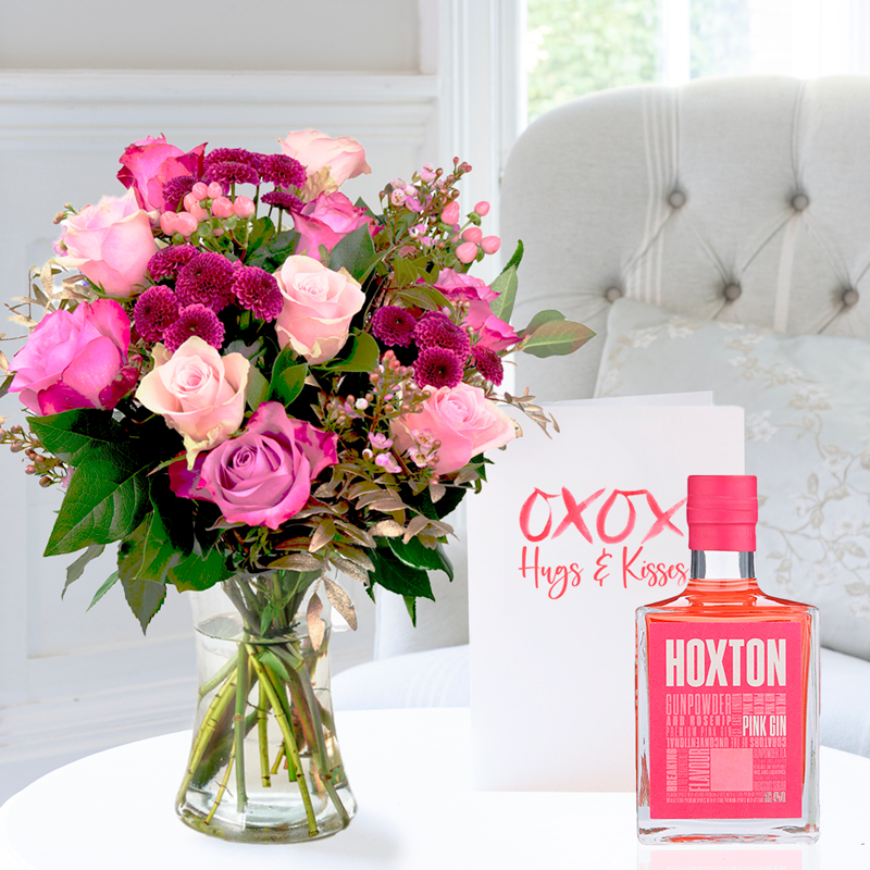 Scented Garden, Pink Gin (50cl) & Romance Card | Vintage Roses Bouquet | Next Day Flowers Delivery - Appleyard London