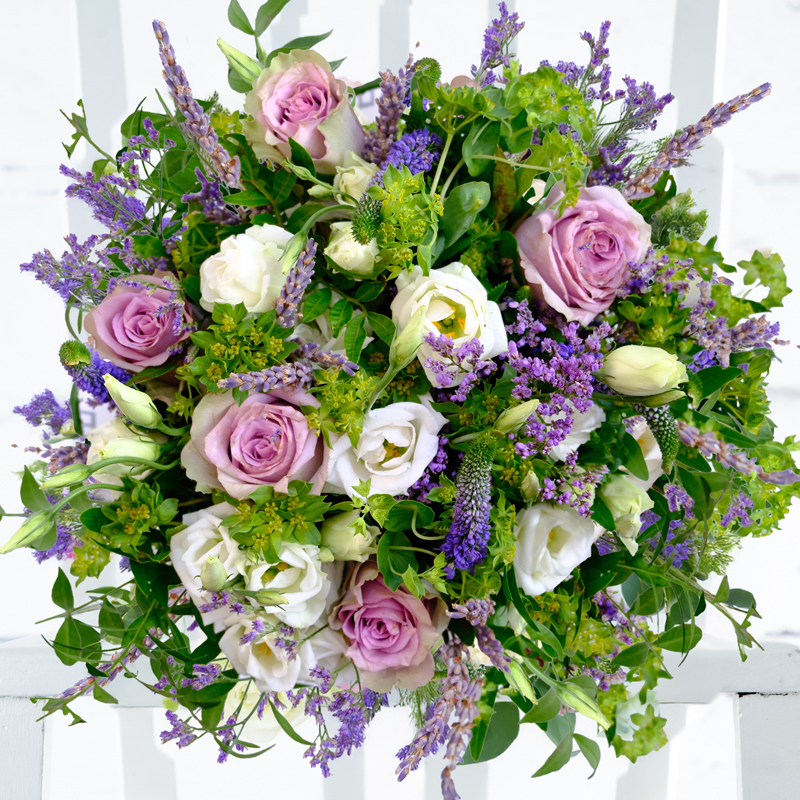 Large Luxury Flower Bouquet - Scented Lavender Grande - Bupleurum & Lisianthus - Next Day Flower Delivery UK - Appleyard London