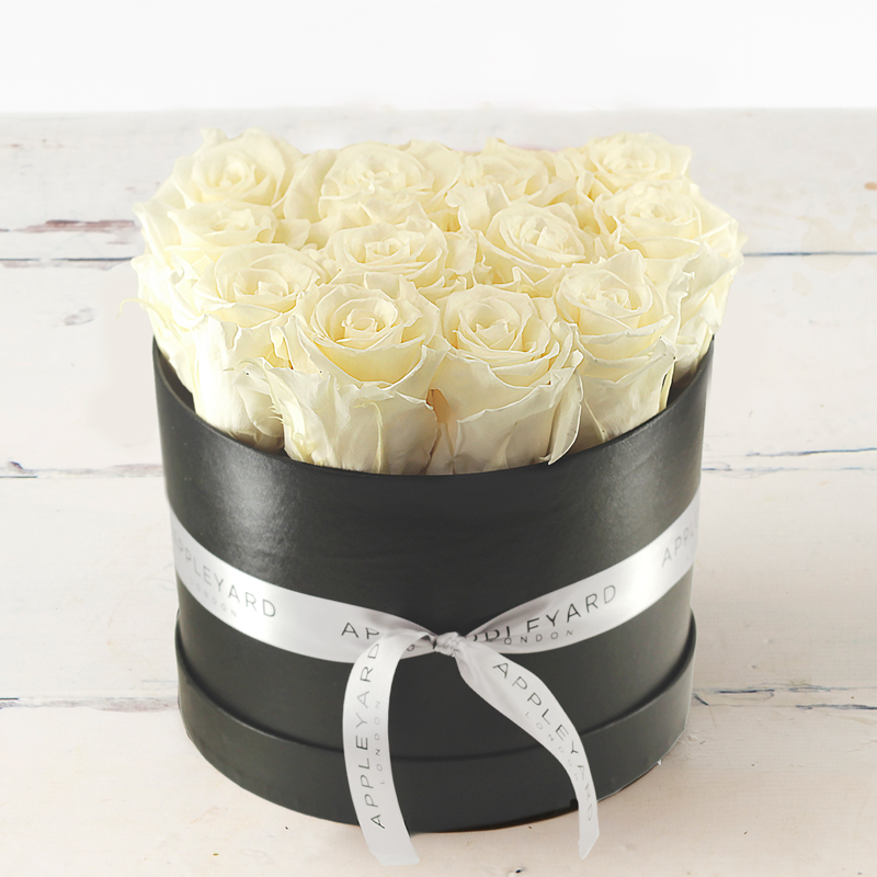 Forever White Rose Hatbox - Preserved Roses - Flower Bouquet - Next Day Flower Delivery UK - Appleyard London