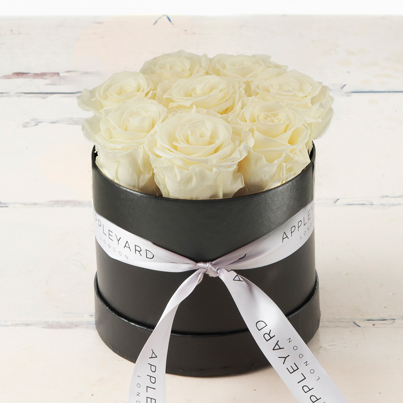 Forever White Rose Hatbox | Valentine's Gifts Delivered | Lasts A Year | Hatbox Flowers | - Appleyard London